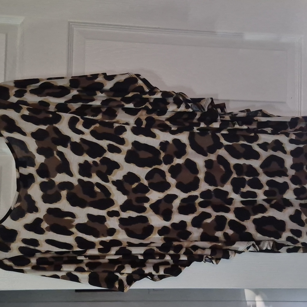 INC Leopard Print Large V-Neck Women's Cover-up - Picture 4 of 4